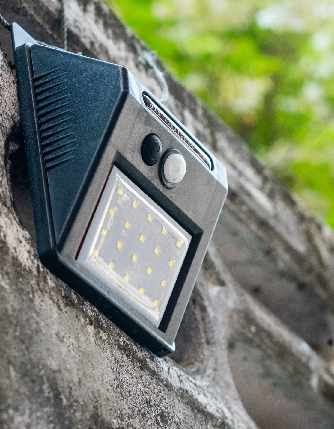 Solar Garden Light/Wall Light