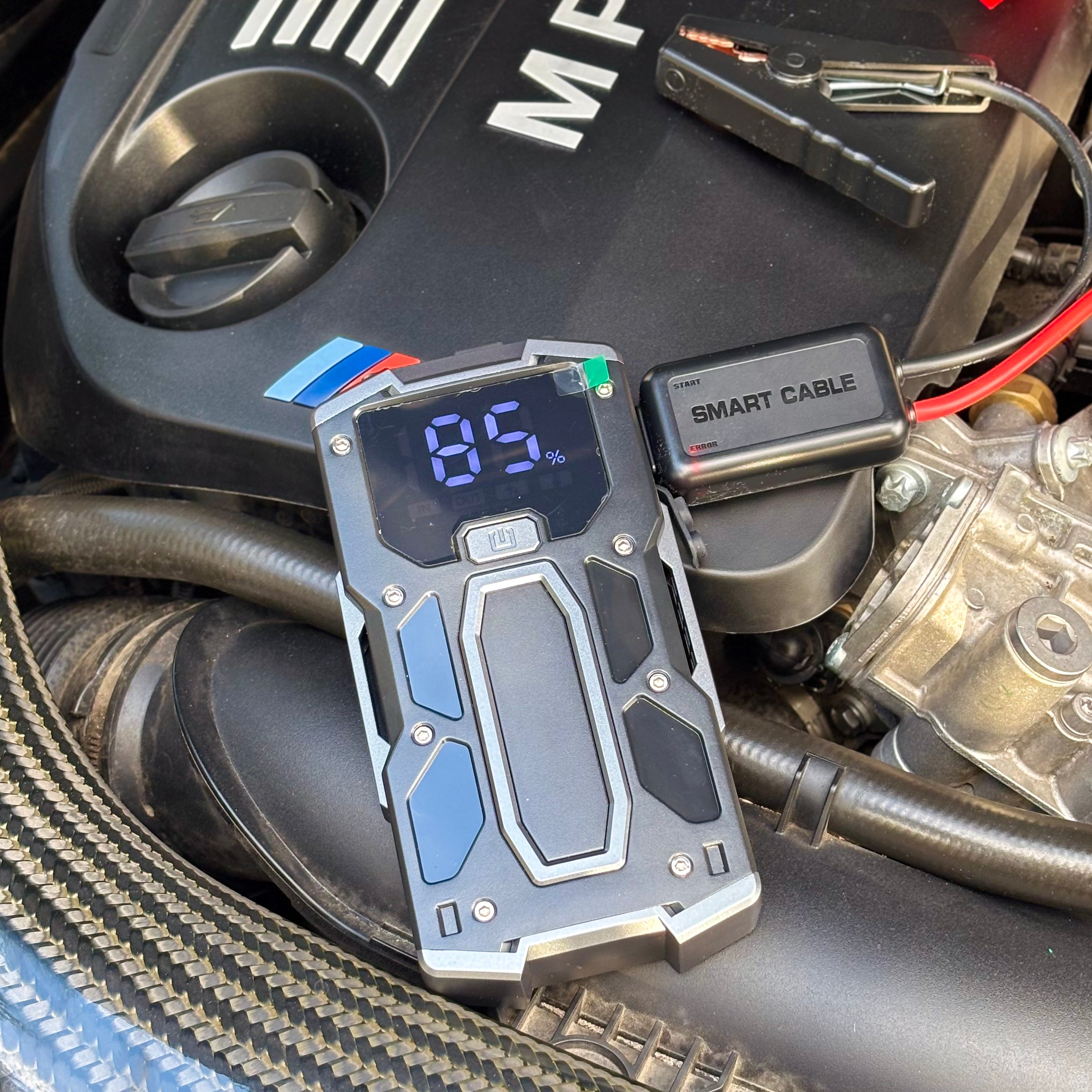 Sun Harbour | 800A Jump Starter | Premium Car Battery Booster | 7.2AH Power Bank | Emergency Light | 3-in-1 Compact Kit - Sun Harbour Energy